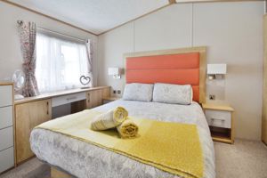 Master bedroom- click for photo gallery